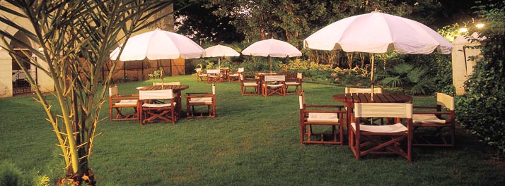 152/The Oberoi Maidens Hotel - Delhi 06.jpg